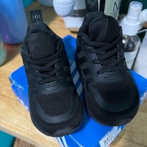 All black toddler Adidas sz5c